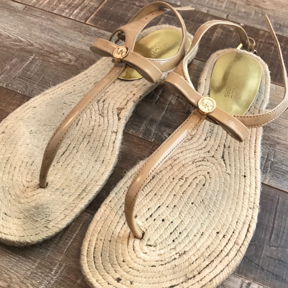 🌟Michael Kors Strappy Sandals🌟